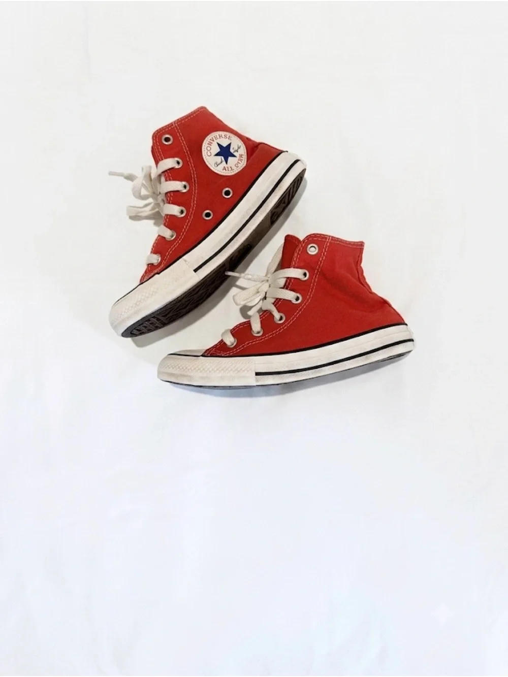 Converse classic red